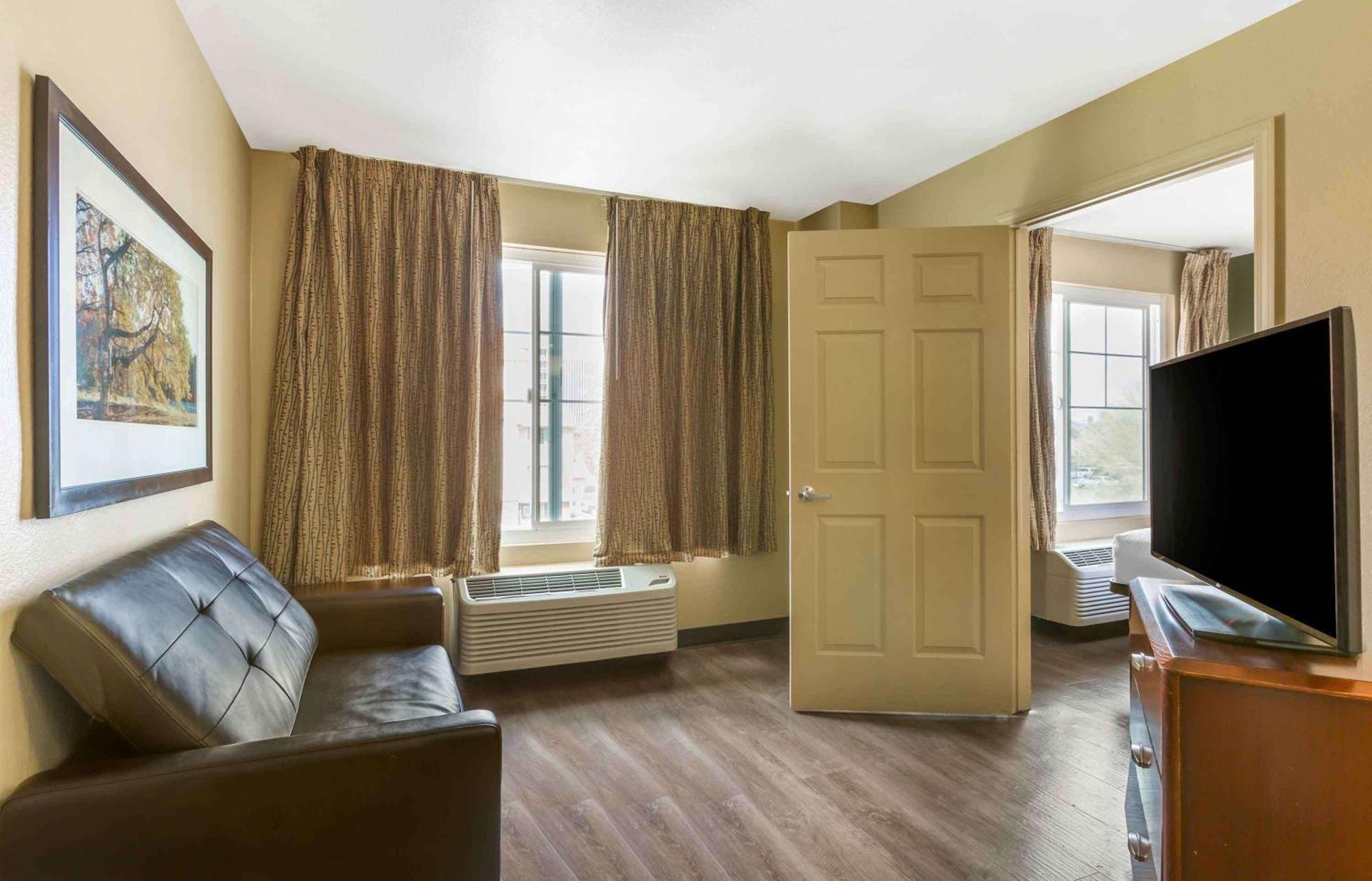 Extended Stay America Suites - Phoenix - Midtown Экстерьер фото